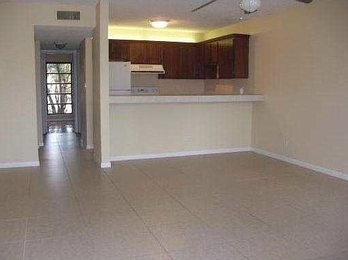 2nd image of 5497 Courtyard Dr