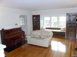 65 Fitzrandolph Rd, West Orange, NJ 07052