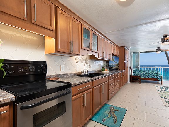 5th image of 77-6452 Alii Dr APT 307