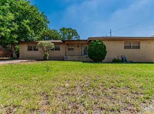 1900 Oaklawn Dr, Midland, TX 79705
