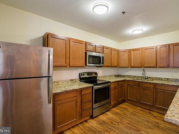 2nd image of 1501 W Allegheny Ave #205