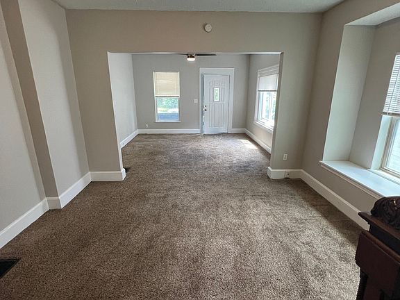 2nd image of 442 N Denny St