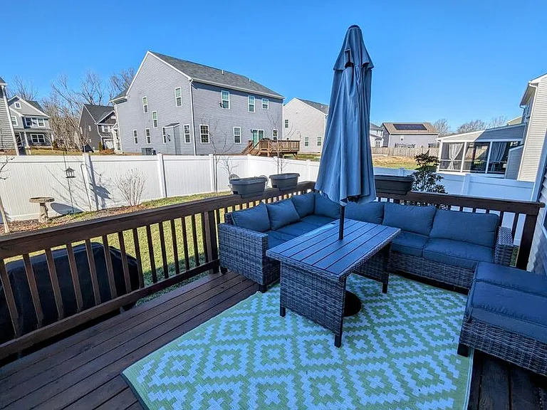 3836 Knighton Cir — Photo 45