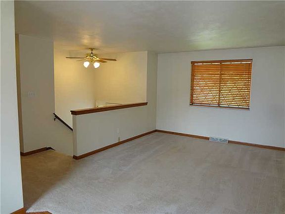3rd image of 2410 Collinhill Pl