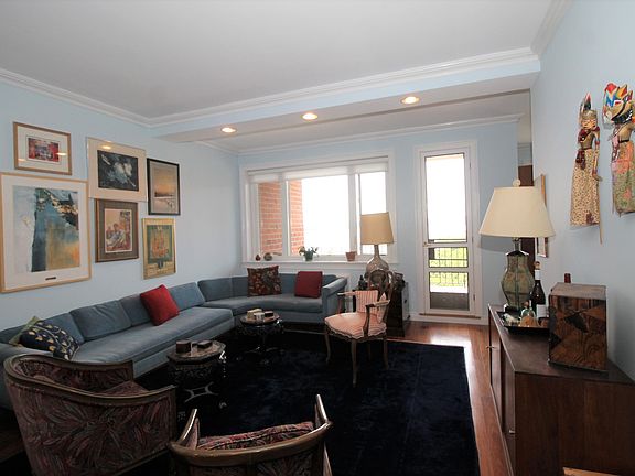 5th image of 16 Rockledge Ave APT 6H