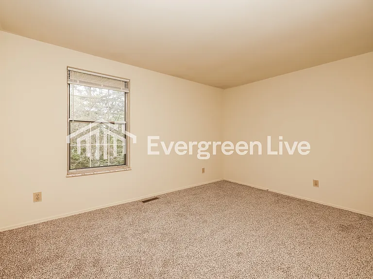 7975 Mount Hood — Photo 12