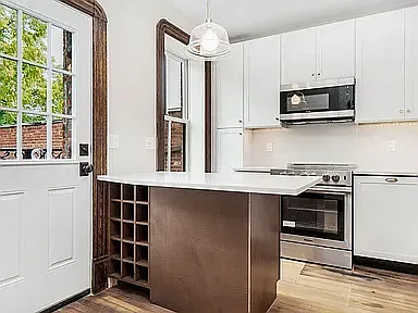 32 W Bridge St #303 — Photo 4