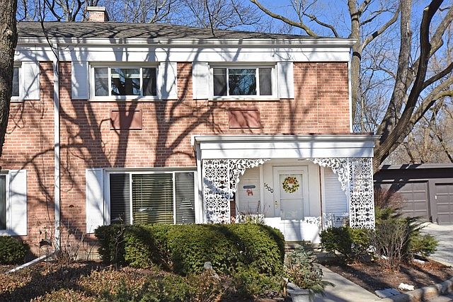 1st image of 1500 Carriage Hill Dr