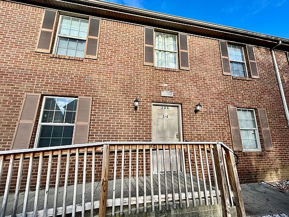 2nd image of 204 Joey Way Unit 4
