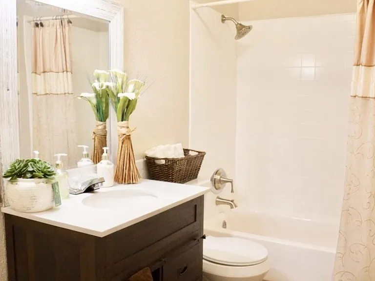 1129 Shadwell Dr #2 — Photo 9