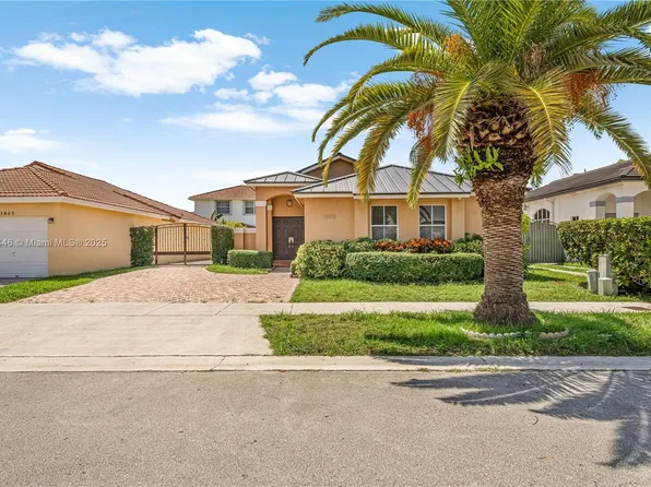 1070 NW 129th Pl, Miami, FL 33182