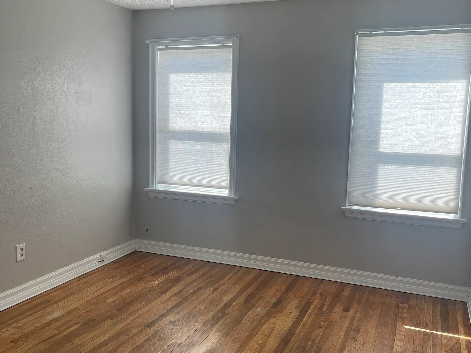 1 bed, 700 sqft, $860 — Photo 3