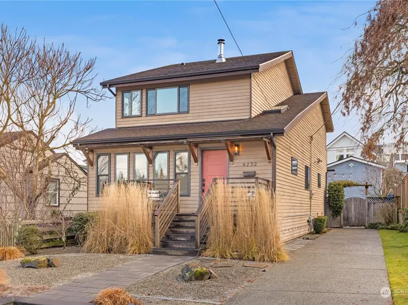 4232 33rd Avenue W, Seattle, WA 98199