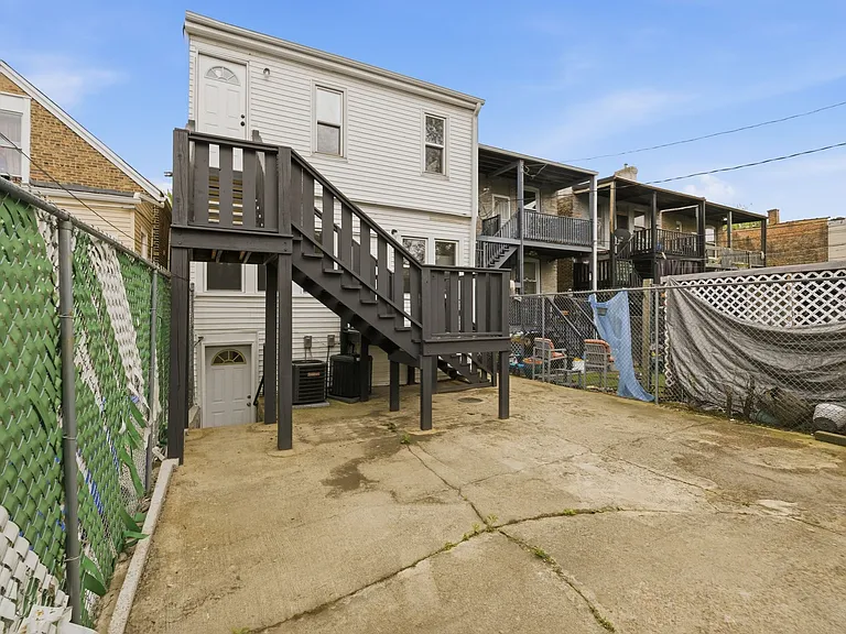 736 N Sawyer Ave #G — Photo 6