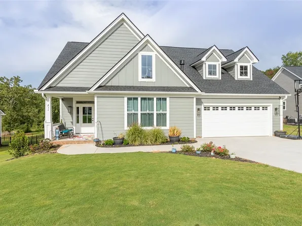 211 Timothy Ct, Anderson, SC 29621