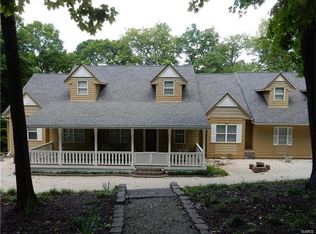 575 Fairfield Valley Rd, Pacific, MO 63069