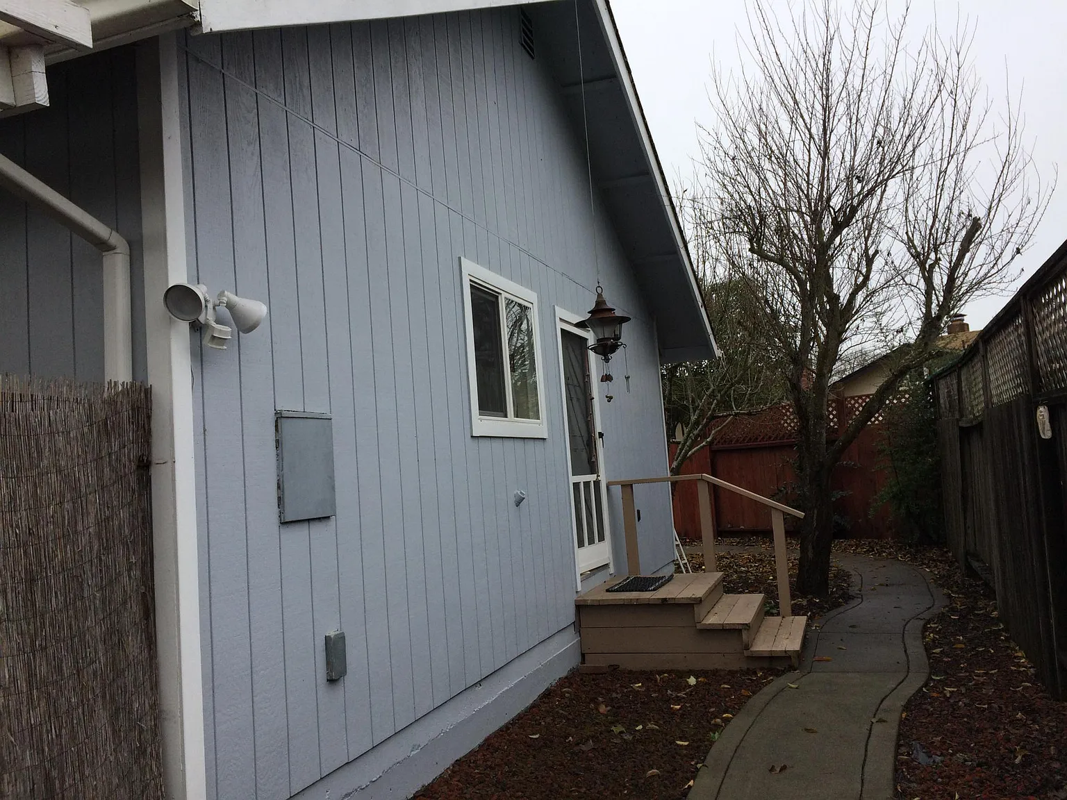 1 bed, 700 sqft, $1,900 — Photo 1