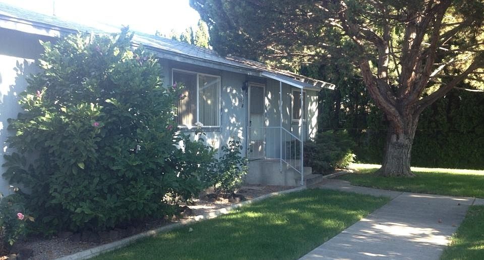 1st image of 4508 W Klamath Ave #B