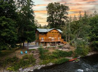 357 Laverne Dr, Kalama, WA 98625