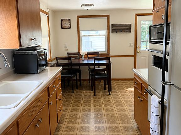 3rd image of 8245 Del Dr