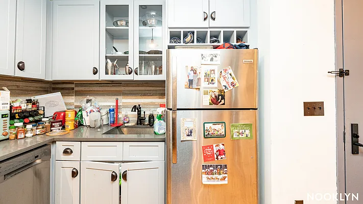 Rented by Nooklyn NYC LLC | media 18