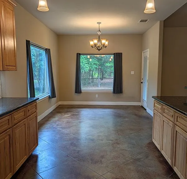 178 S Buckhorn Dr — Photo 3