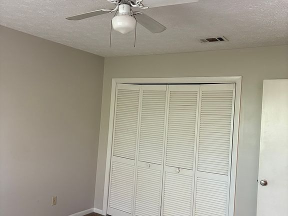 4th image of 3931 Molina Rd #3931