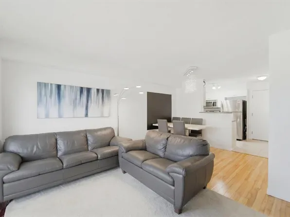 2395 E Eversyde Ave SW #1309, Calgary, AB T2Y 0B5