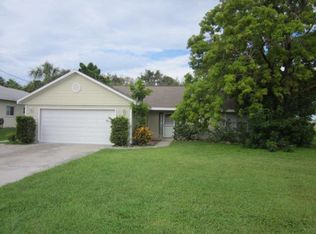 2112 SW 8th Ct, Cape Coral, FL 33991