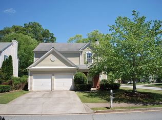 5015 Foxberry Ln, Roswell, GA 30075