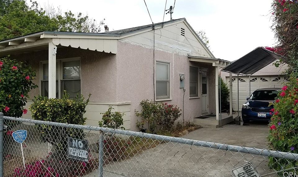 1st image of 835 S Newhope St