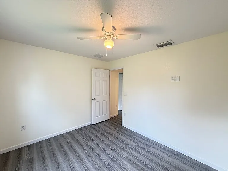15619 SW 23rd Court Rd — Photo 17