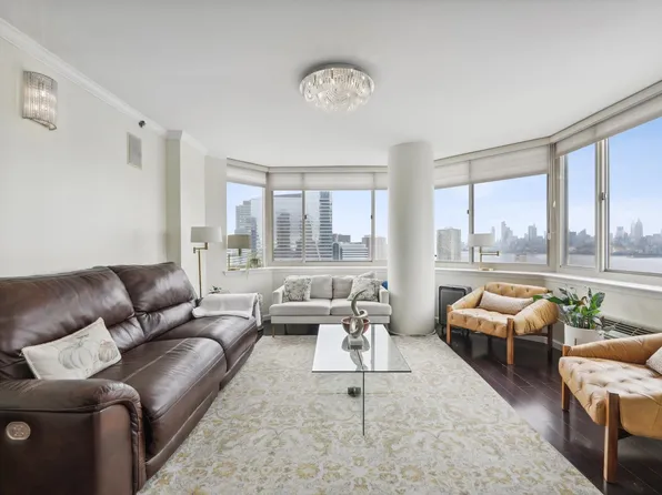 1 2nd St APT 2312, Jersey City, NJ 07302