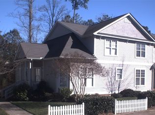 133 Summit Oaks Ln, Holly Springs, NC 27540