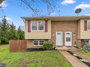 73 Grand Dr, Taneytown, MD 21787