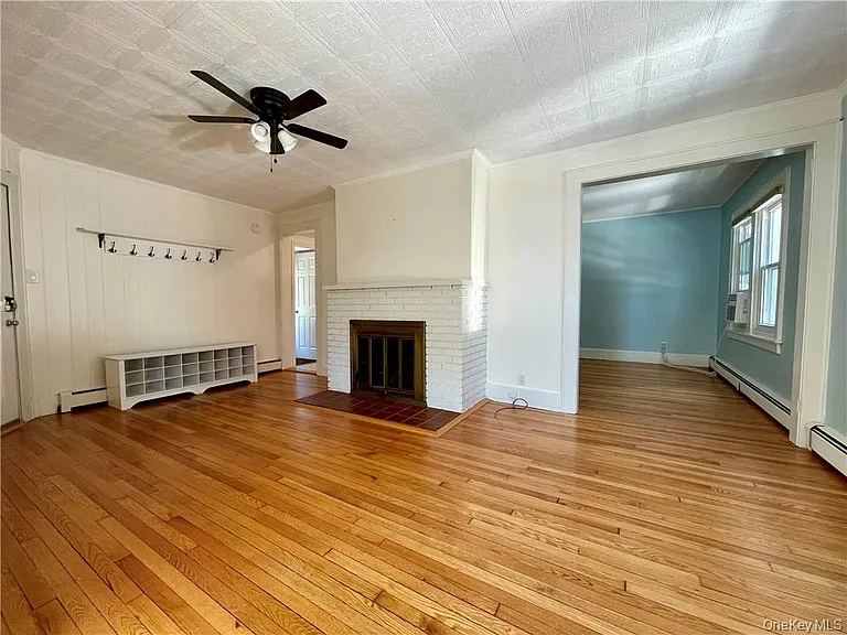 3 Elizabeth Pl #1 — Photo 4