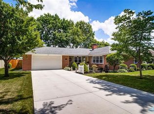 721 Londonderry Dr, Findlay, OH 45840