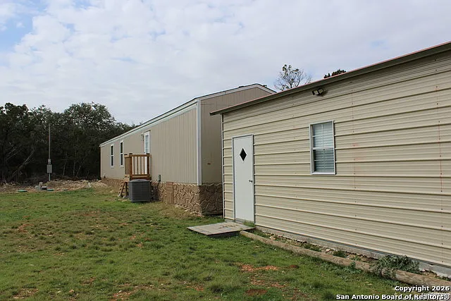 846 Inglewood Dr — Photo 17