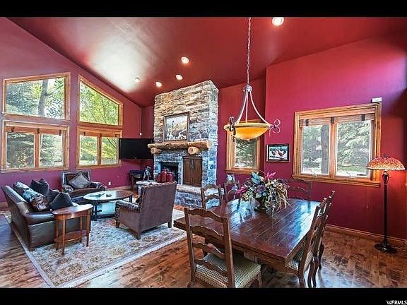 Dining & Family Room