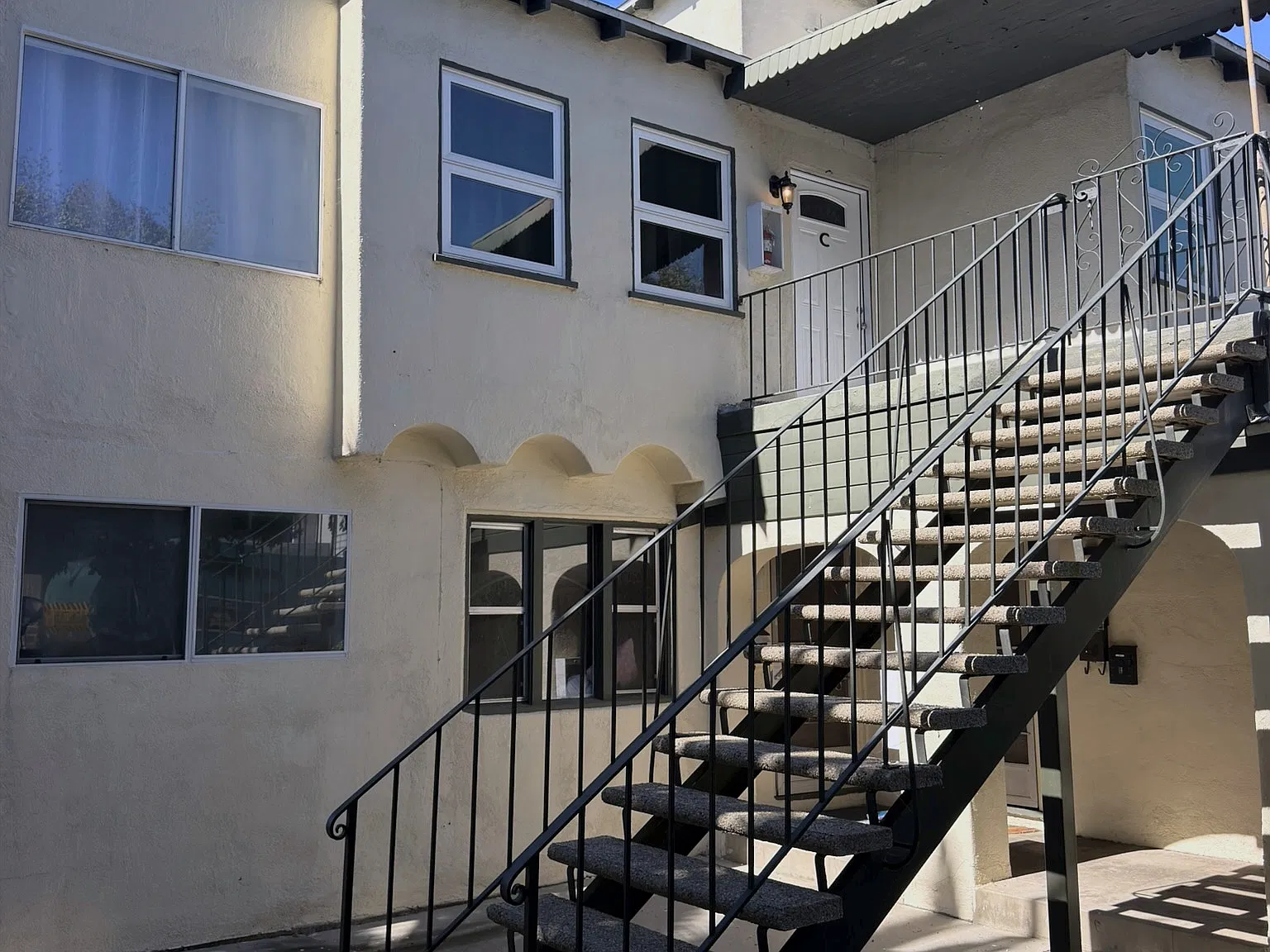 28th St, Santa Monica — Photo 3