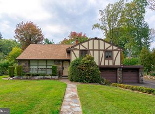 1104 Oliver Rd, Huntingdon Valley, PA 19006