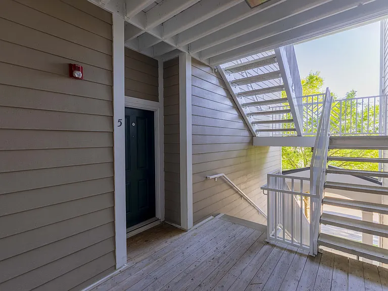 7321 Althorp Way #R5 — Photo 27