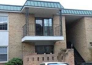 1st image of 4747 Hedgemore Dr Unit Q