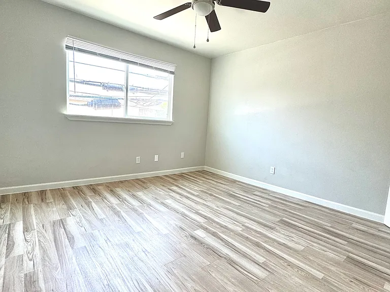 Mockingbird Apartments — Photo 5
