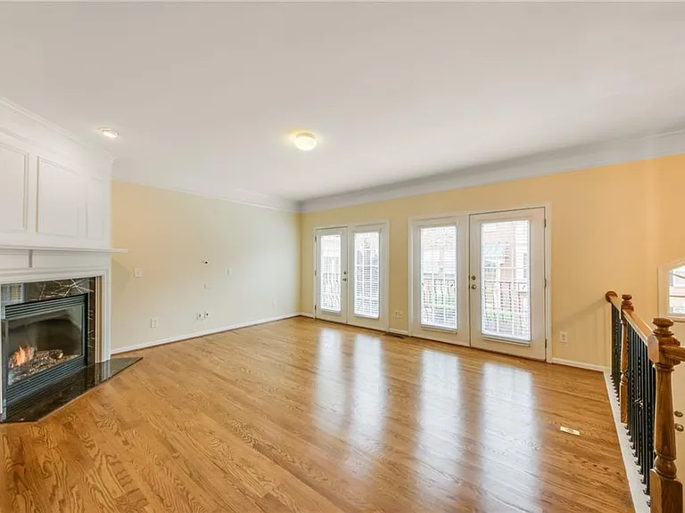 2776 Loftview Sq — Photo 4