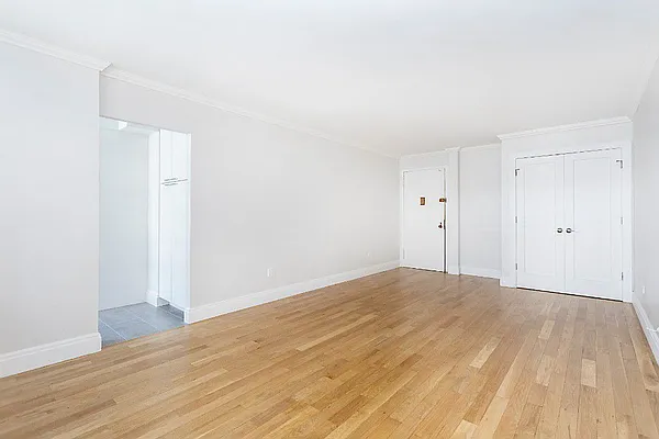 Rented by Living New York | media 4