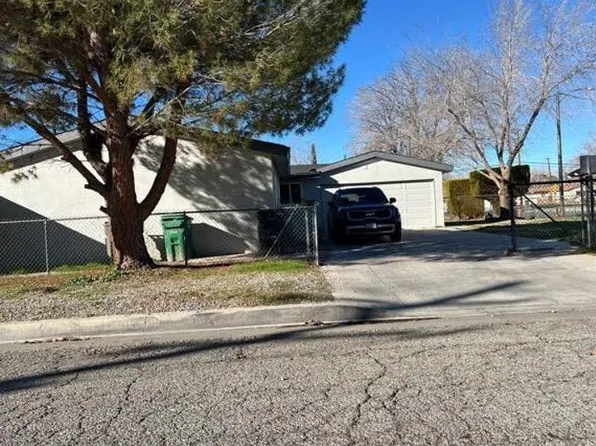 45469 Thornwood Ave, Lancaster, CA 93534