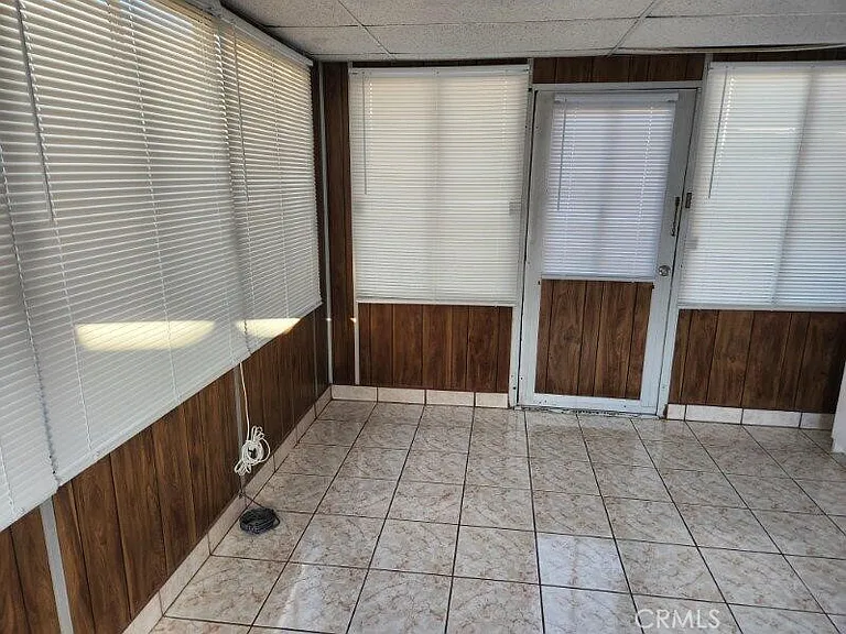 15718 1/2 Larch Ave — Photo 28