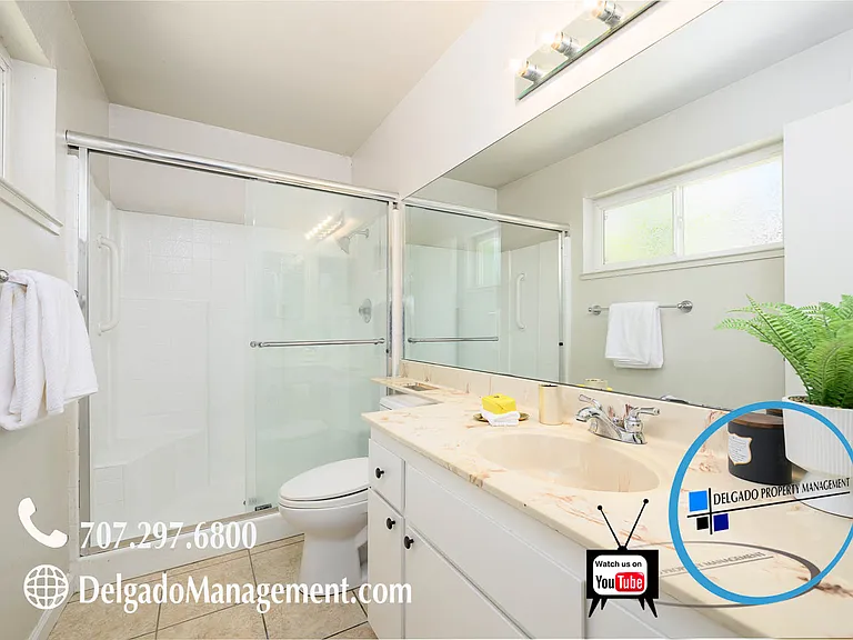 443 Greenbrier Ct — Photo 18