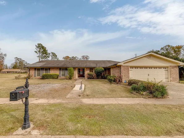 206 Keeble Dr, Monroe, LA 71202